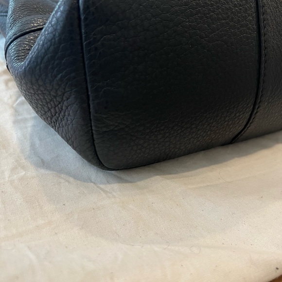 Tory Burch Thea Hobo Tote - Picture 5 of 9